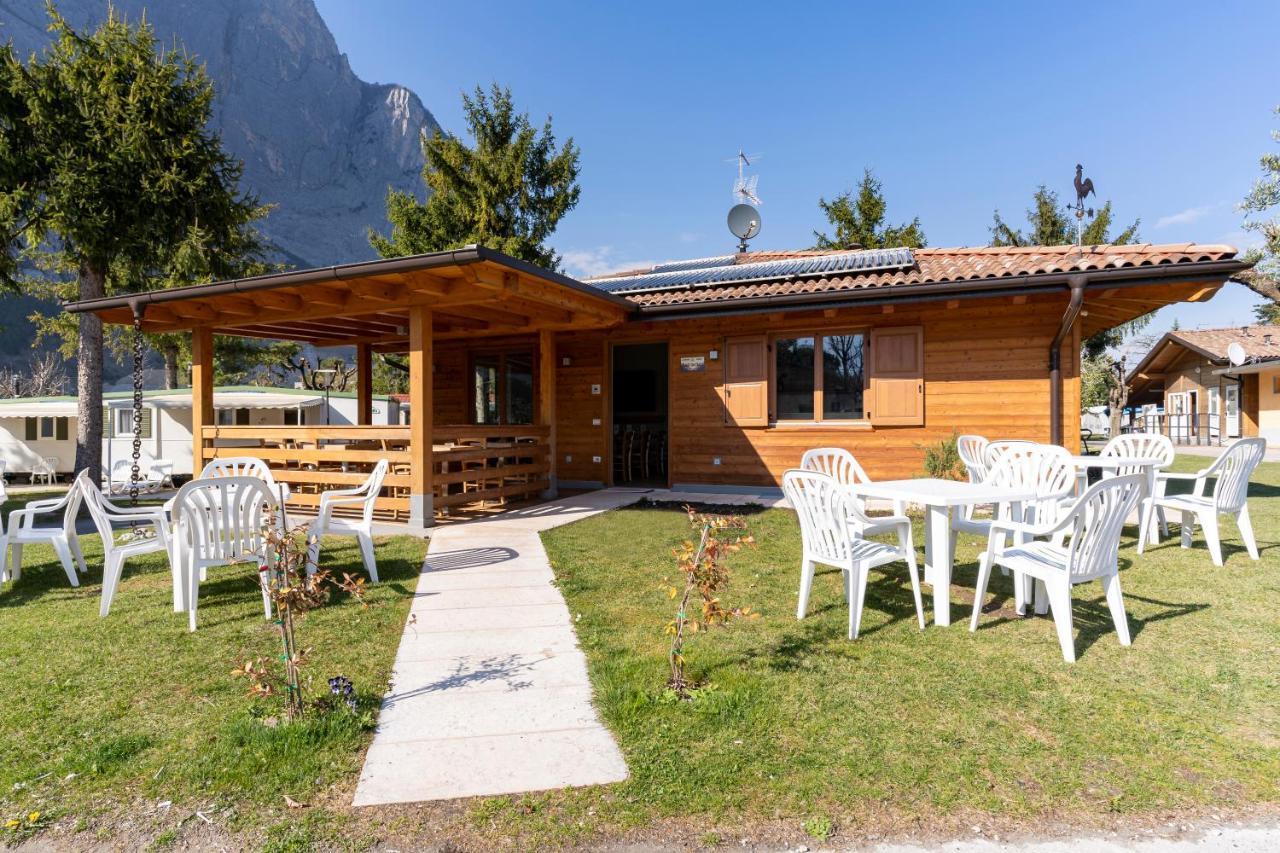 Camping Daino Hotel Pietramurata Eksteriør billede