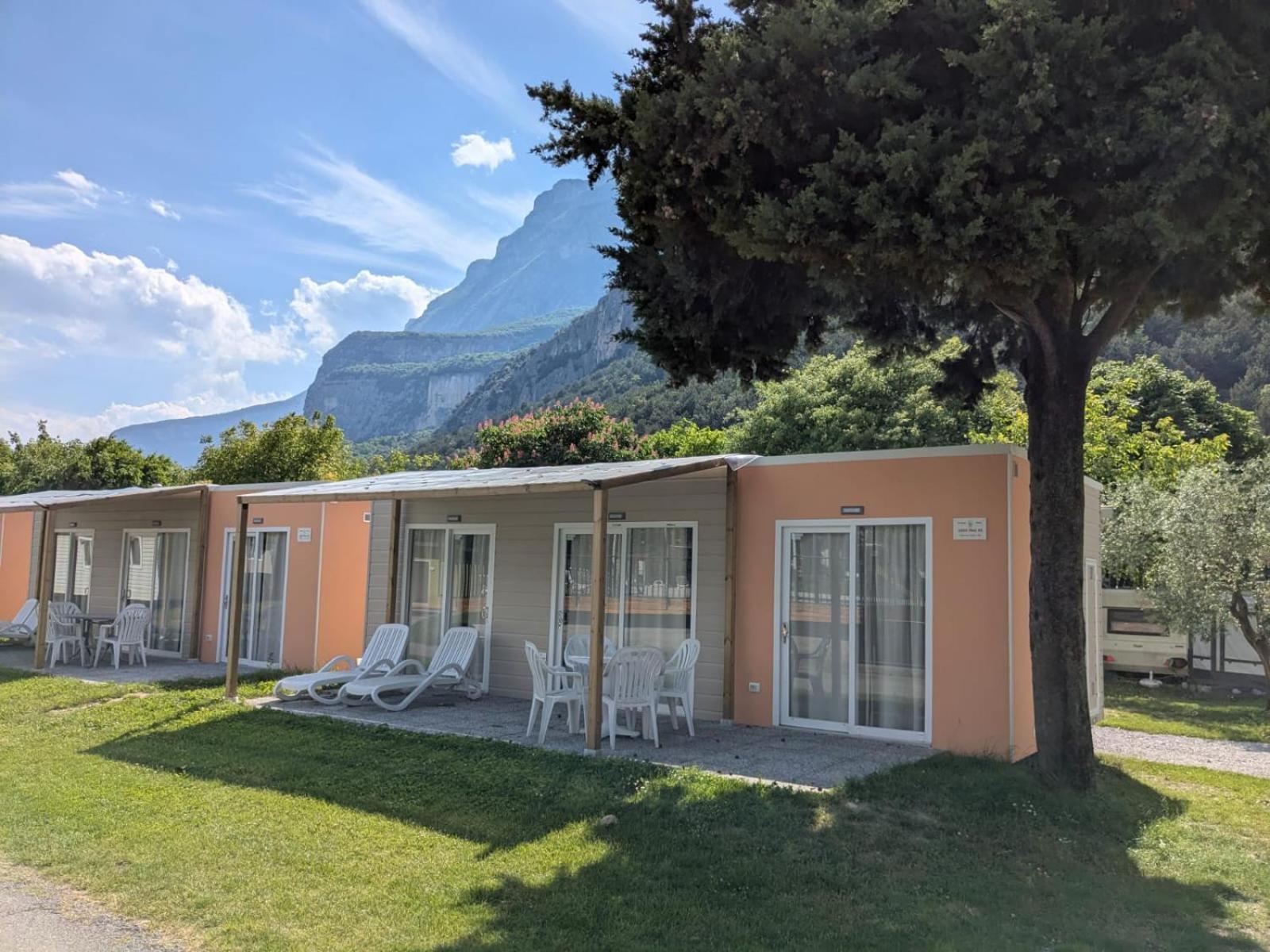 Camping Daino Hotel Pietramurata Eksteriør billede