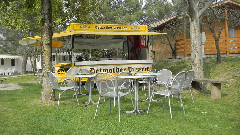 Camping Daino Hotel Pietramurata Eksteriør billede