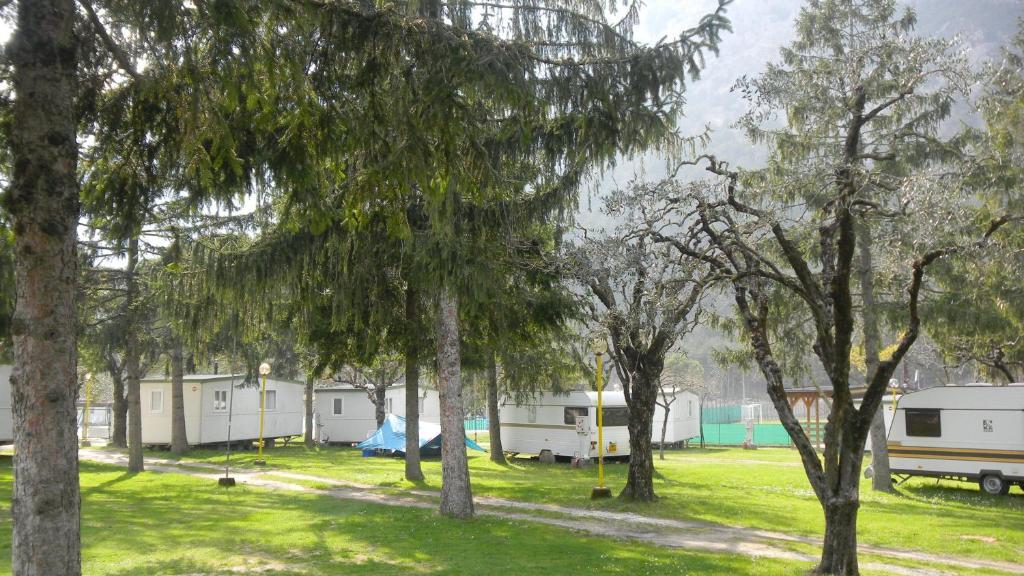 Camping Daino Hotel Pietramurata Eksteriør billede