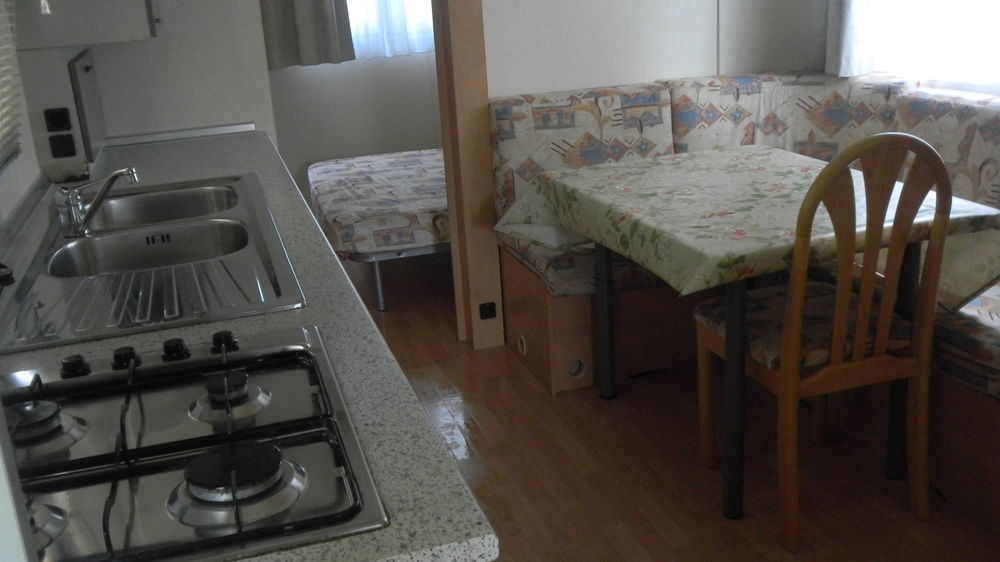 Camping Daino Hotel Pietramurata Eksteriør billede